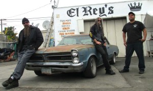 Turn & Burn is a 3D reality show about the antics of El Reyes Garage in Venice, Calif.