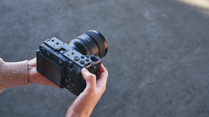 Sony Electronics Launches Small Scale FX3 Full-Frame Camera – Below the Line